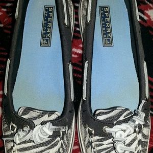 zebra print with sequins size 6 sperrys